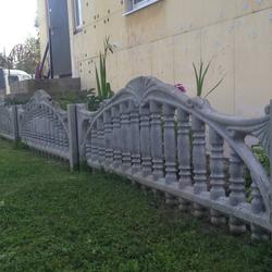 Декоративный забор из бетона